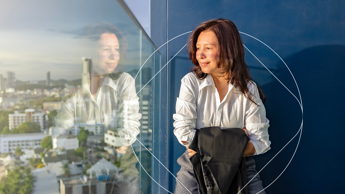 Investing while living abroad: 5 key considerations | Progeny