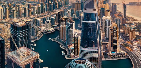 NB – 1920 – a guide moving Dubai from UK