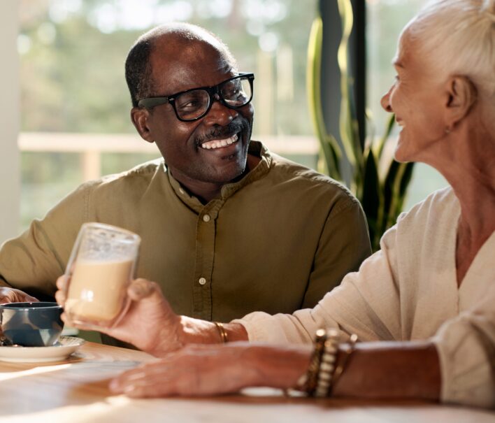 Senior,Couple,Drinking,Coffee,In,Cafe